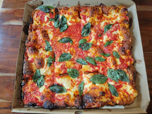 Angelo's Pizzeria - Food 5